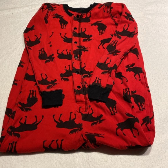 The little Blue House Size 6 PJ In Moose Print . - Picture 5 of 5